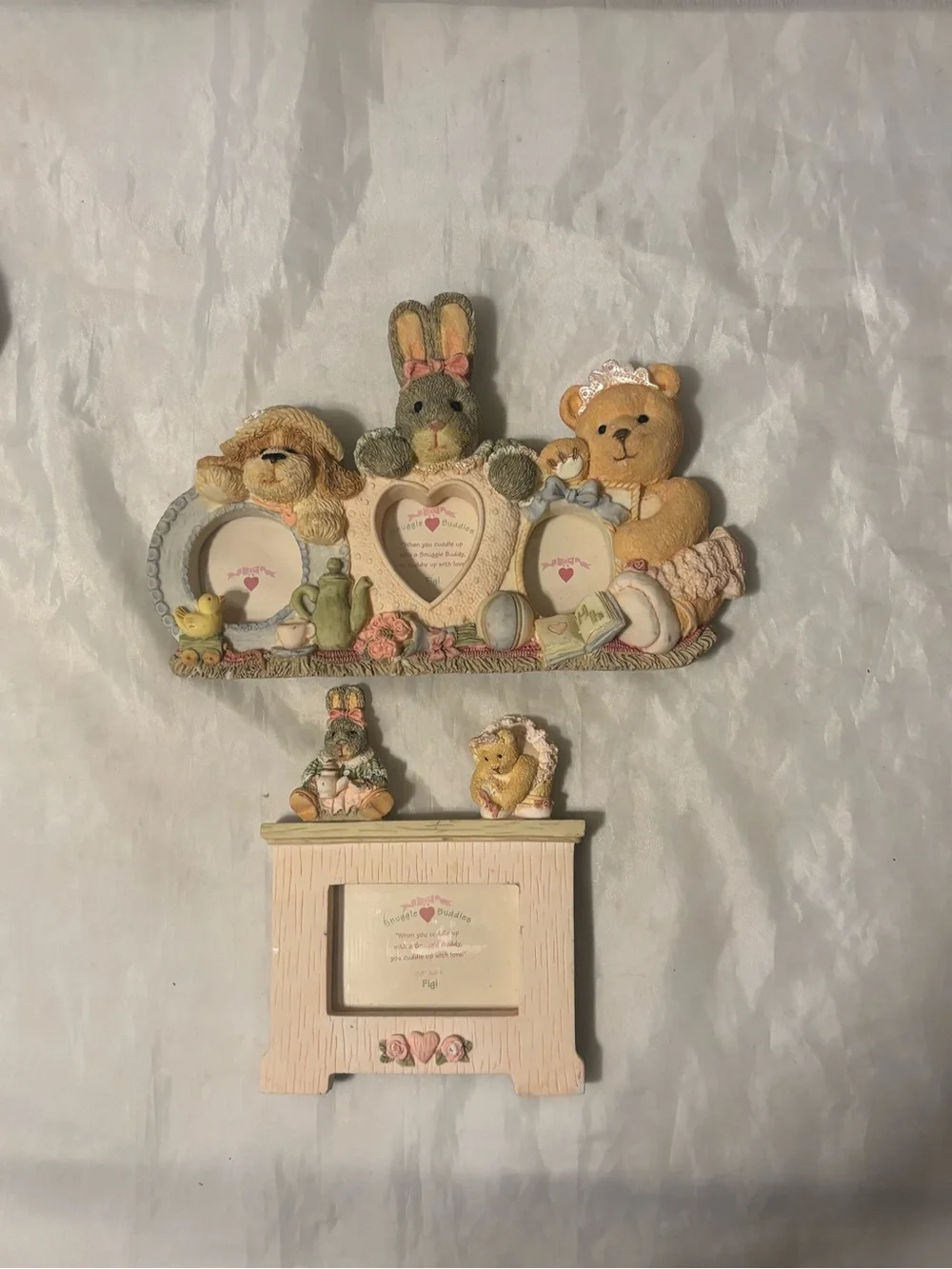 Plush Animal Multi-Opening Picture Frame Set in Cream and Pink